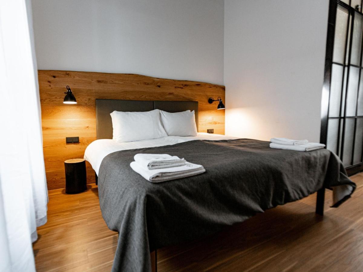 Hotel Rum Будапеща Екстериор снимка